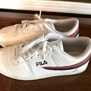 Fila women’s sneakers